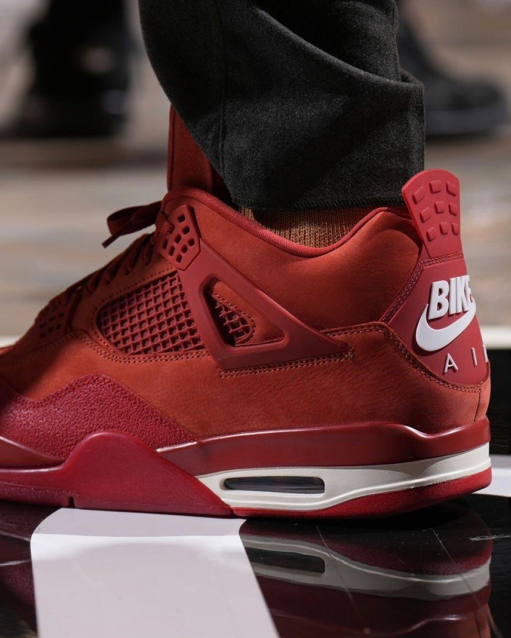 LeBron James Rocks the “Brick-by-Brick” Nigel Sylvester x Air Jordan 4s