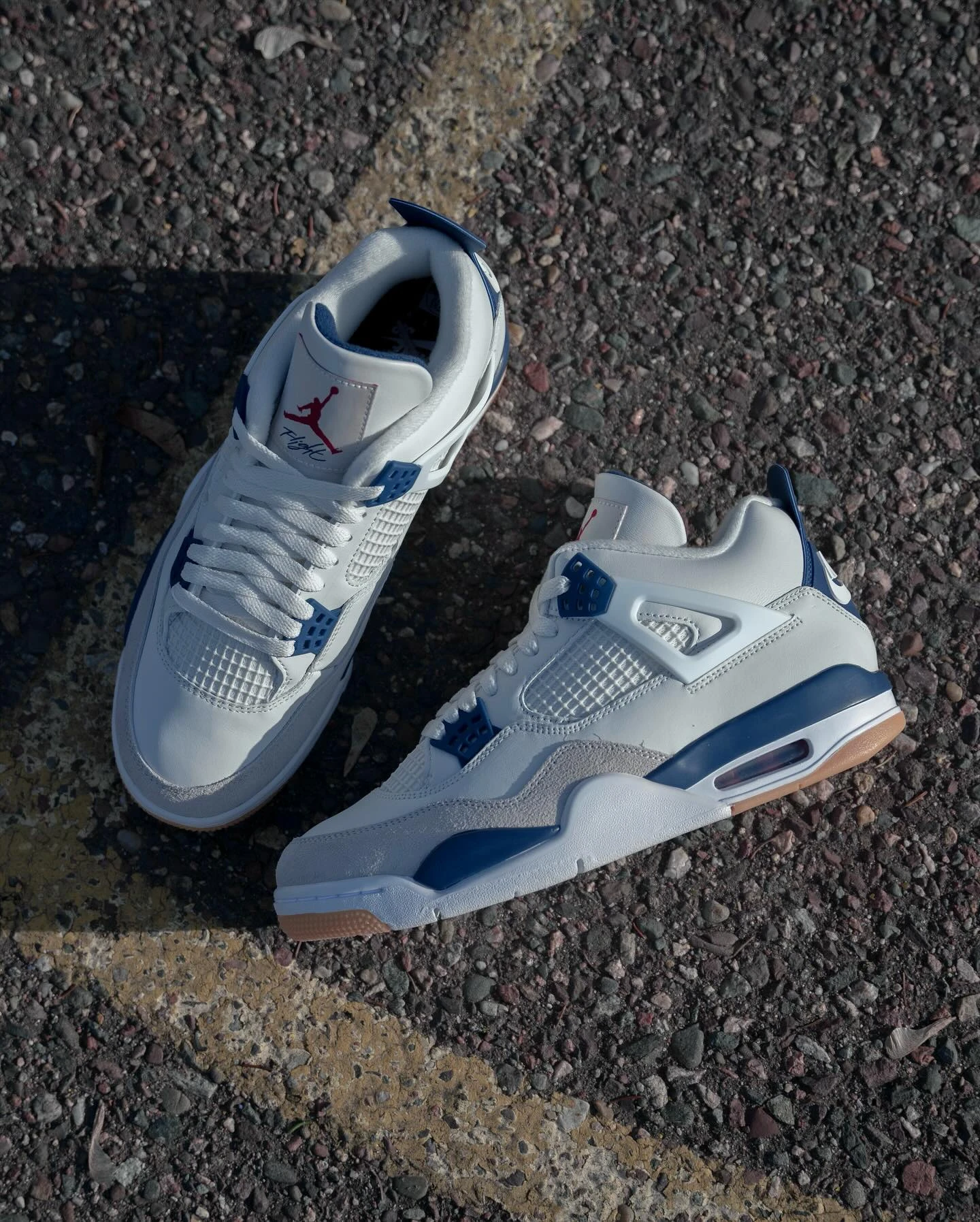 Air Jordan 4 Navy SB basket line full